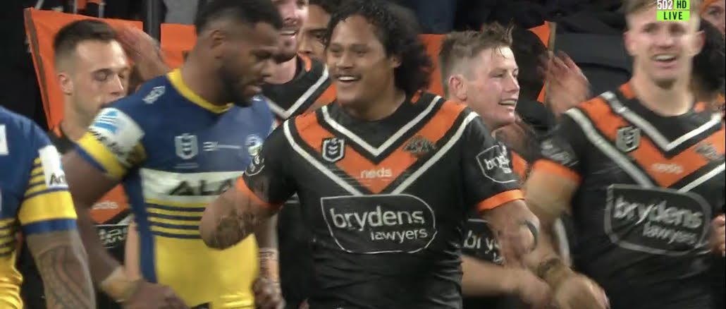 wests tigers luciano leilua